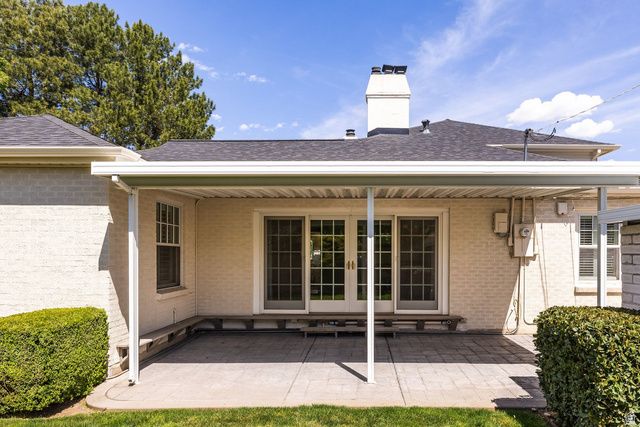 2390 E BERNADINE DR, Salt Lake City, UT 84109