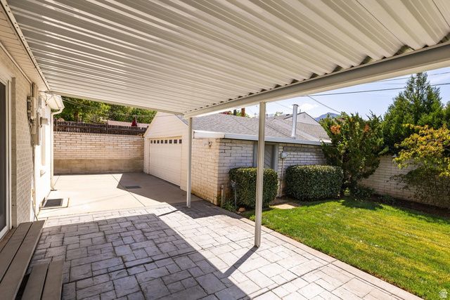 2390 E BERNADINE DR, Salt Lake City, UT 84109