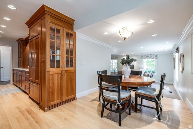 2390 E BERNADINE DR, Salt Lake City, UT 84109