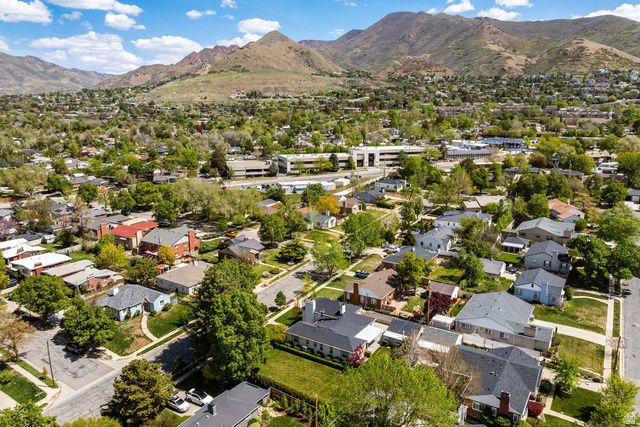 2390 E BERNADINE DR, Salt Lake City, UT 84109