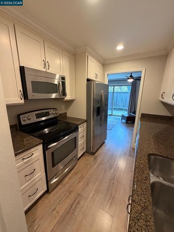 1827 Holland Dr, Walnut Creek, CA 94597