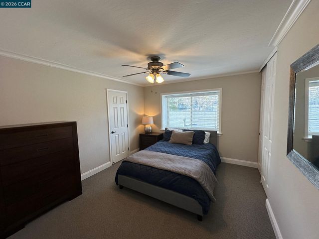 1827 Holland Dr, Walnut Creek, CA 94597