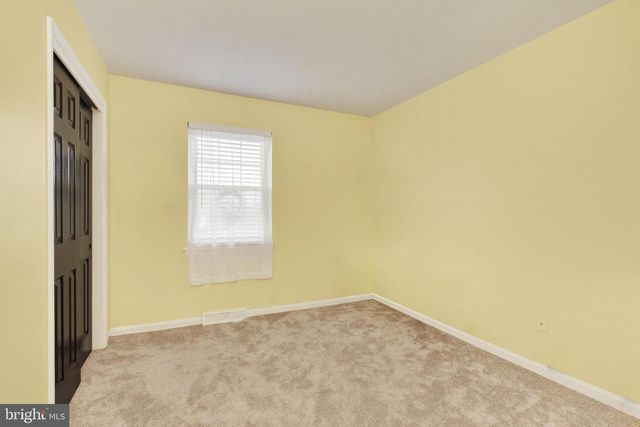 2790 BUTTERNUT LN, York, PA 17408