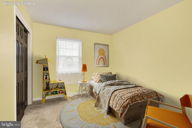 2790 BUTTERNUT LN, York, PA 17408