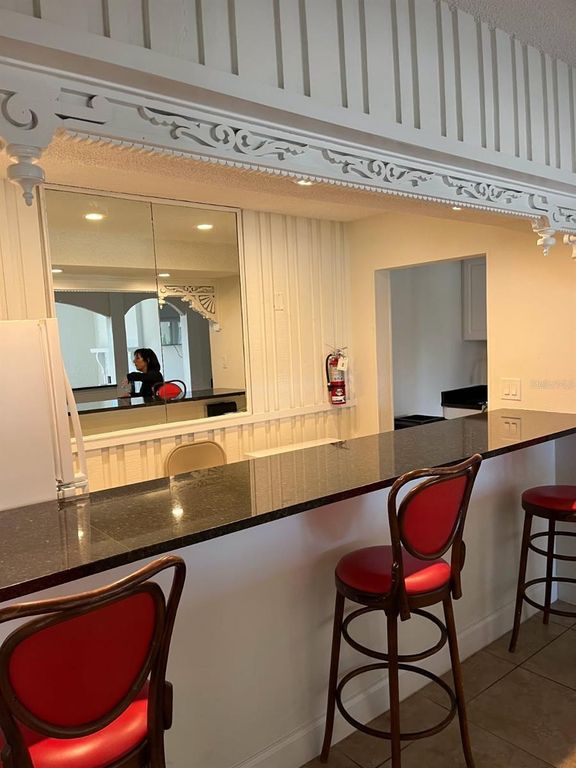 Image 13 of property listing at 550 ORANGE DRIVE 1, Altamonte Springs, FL 32701