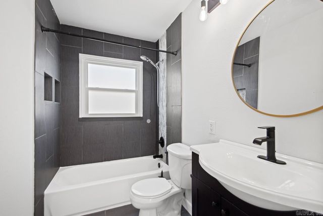 152 Border Circle, Benton, AR 72015