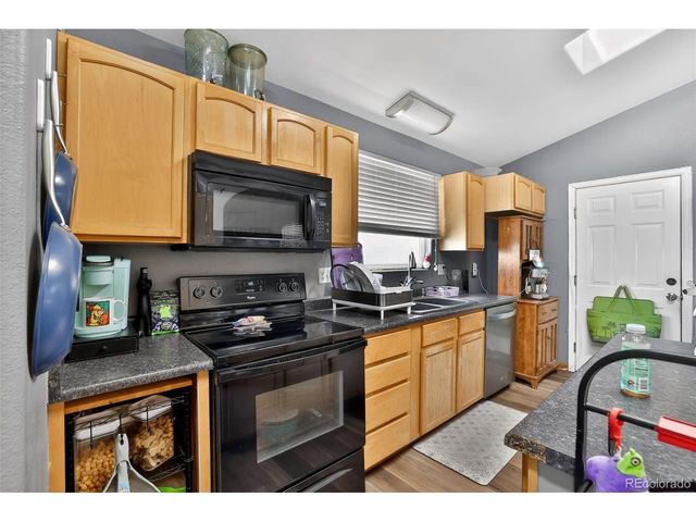 971 S Los Charros Dr, Pueblo, CO 81007
