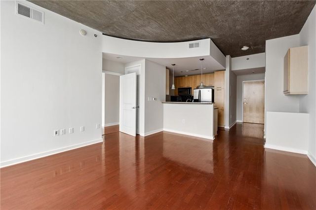 3324 Peachtree Road NE 2304, Atlanta, GA 30326