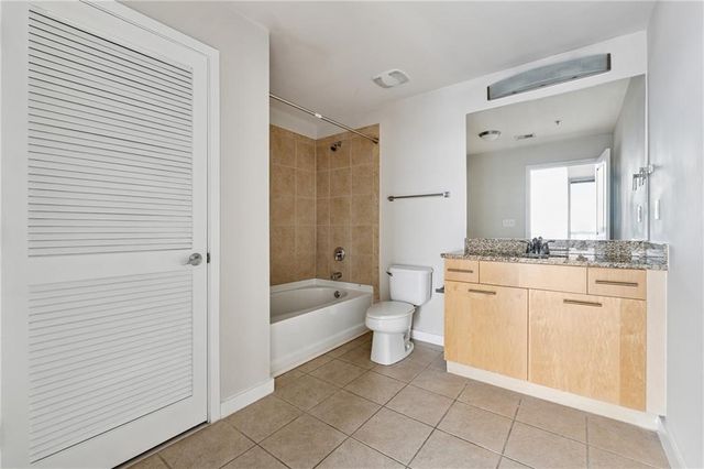 3324 Peachtree Road NE 2304, Atlanta, GA 30326