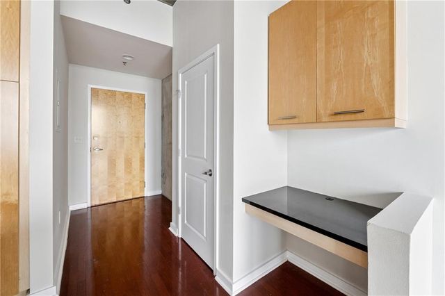 3324 Peachtree Road NE 2304, Atlanta, GA 30326