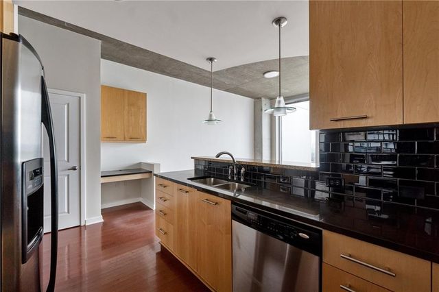 3324 Peachtree Road NE 2304, Atlanta, GA 30326
