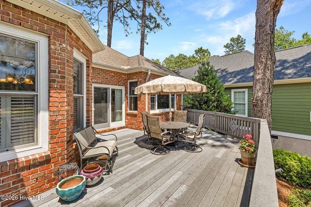 122 Belmont Court, Southern Pines, NC 28387