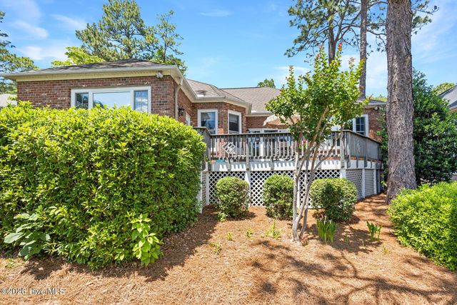 122 Belmont Court, Southern Pines, NC 28387