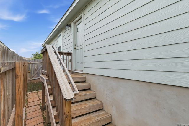 13927 Silos Meadows, San Antonio, TX 78252