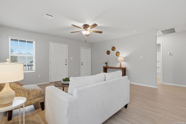 13927 Silos Meadows, San Antonio, TX 78252