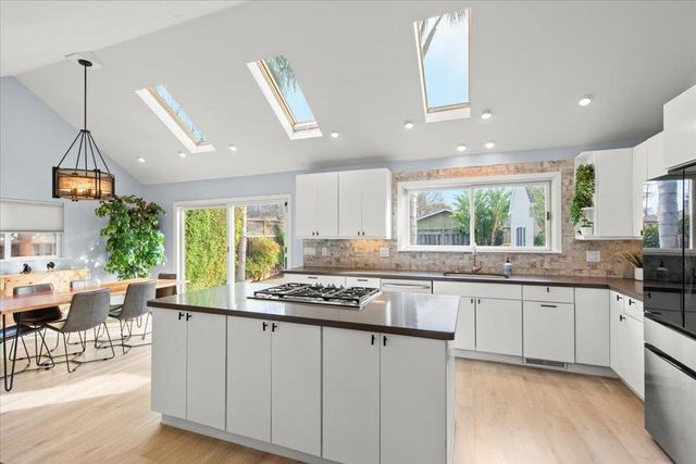 1482 Ridgeley Drive, Campbell, CA 95008