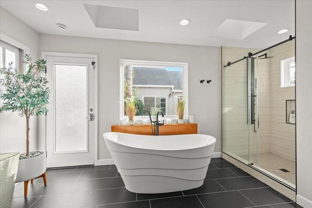 1482 Ridgeley Drive, Campbell, CA 95008