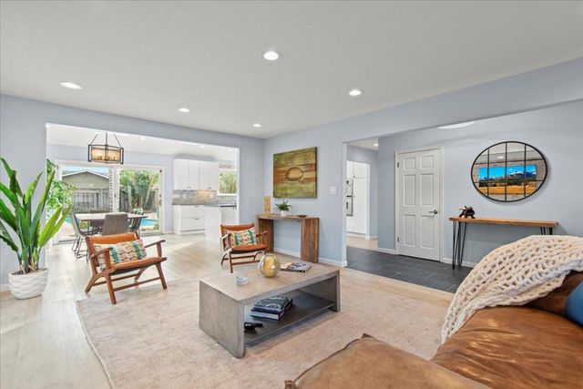 1482 Ridgeley Drive, Campbell, CA 95008