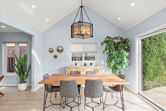 1482 Ridgeley Drive, Campbell, CA 95008