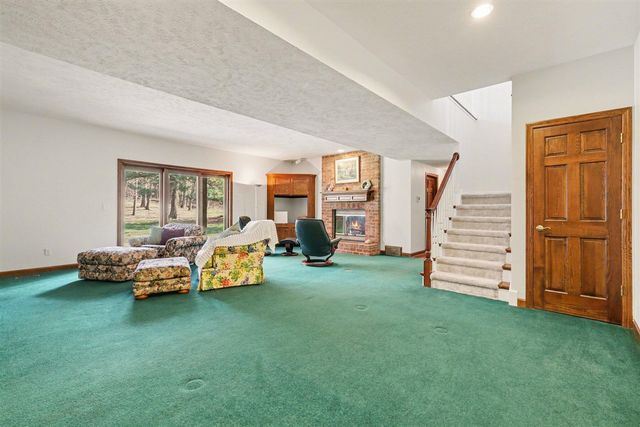 2864 Riverwoods Drive, Rockford, MI 49341