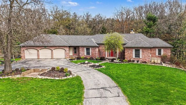 2864 Riverwoods Drive, Rockford, MI 49341