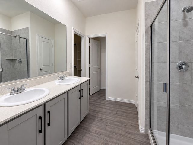 5608 Elwood Drive, Forney, TX 75126