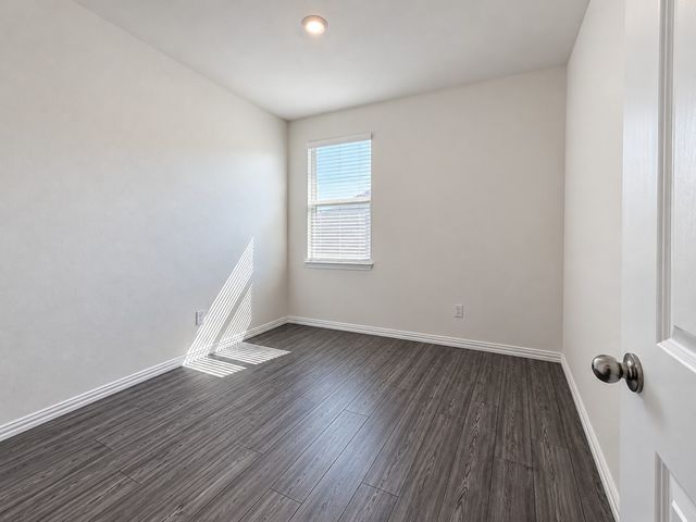 5608 Elwood Drive, Forney, TX 75126