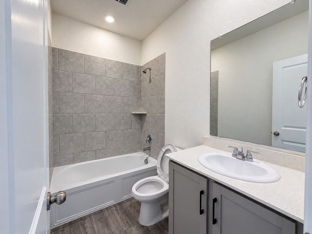 5608 Elwood Drive, Forney, TX 75126