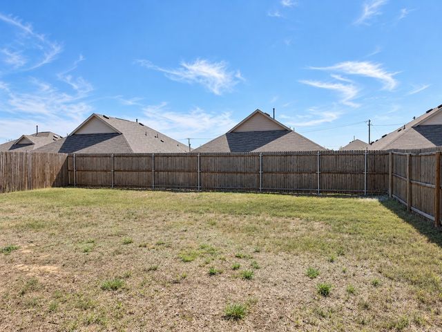 5608 Elwood Drive, Forney, TX 75126