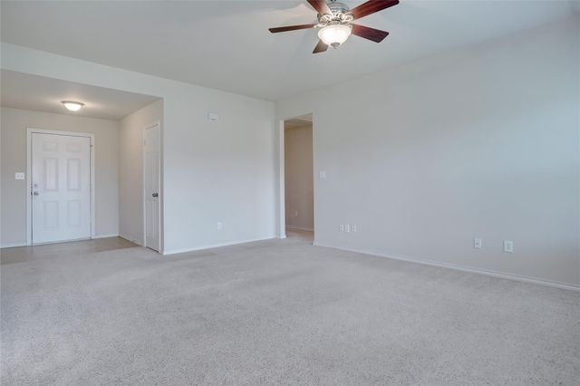 222 Windmill Drive, Justin, TX 76247