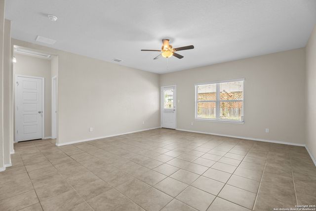 9223 Yaya, Converse, TX 78109