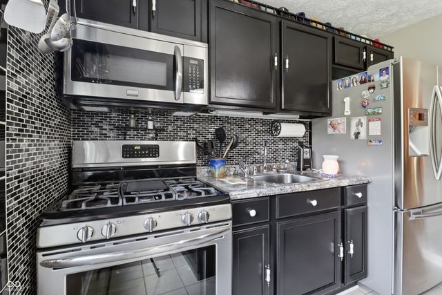 4055 Red Bud Lane, Martinsville, IN 46151