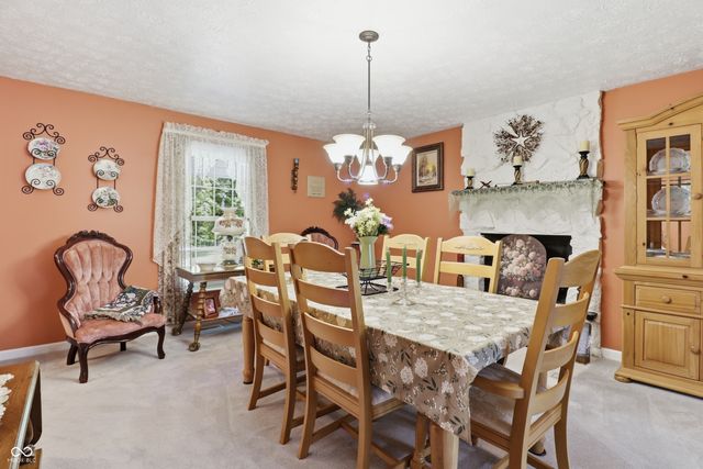 4055 Red Bud Lane, Martinsville, IN 46151