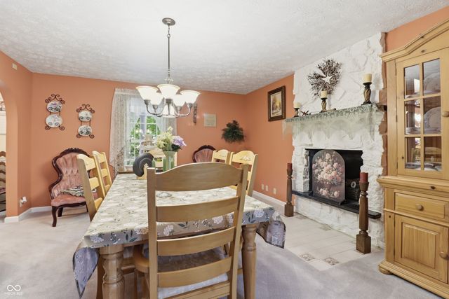 4055 Red Bud Lane, Martinsville, IN 46151