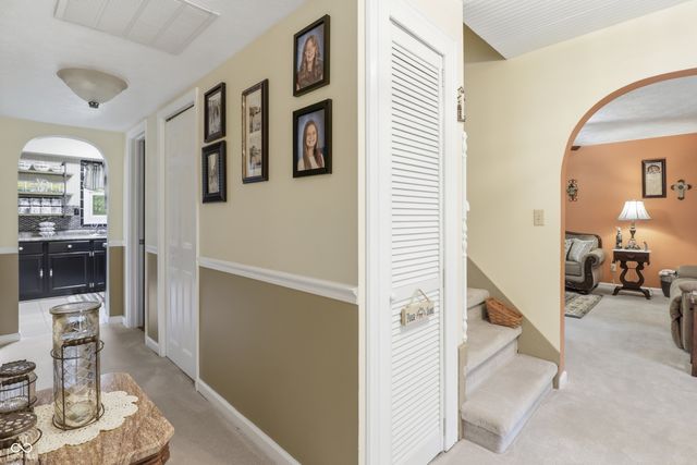 4055 Red Bud Lane, Martinsville, IN 46151