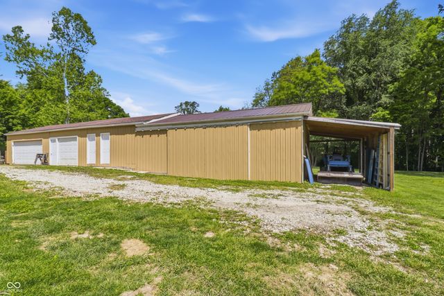 4055 Red Bud Lane, Martinsville, IN 46151