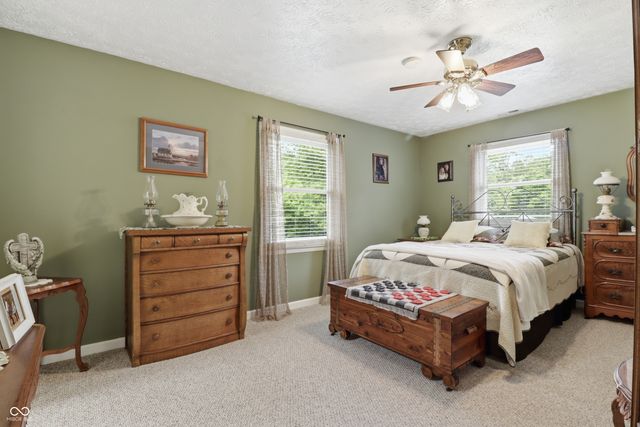 4055 Red Bud Lane, Martinsville, IN 46151