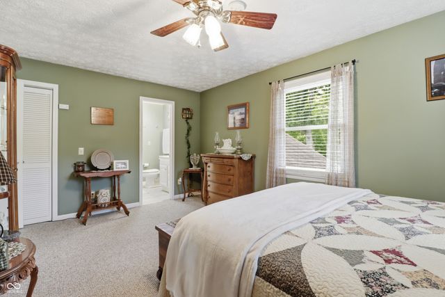 4055 Red Bud Lane, Martinsville, IN 46151