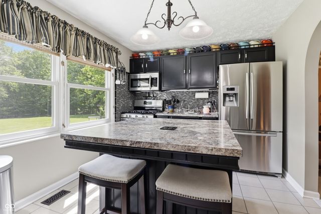 4055 Red Bud Lane, Martinsville, IN 46151