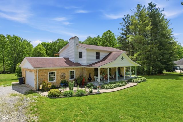 4055 Red Bud Lane, Martinsville, IN 46151