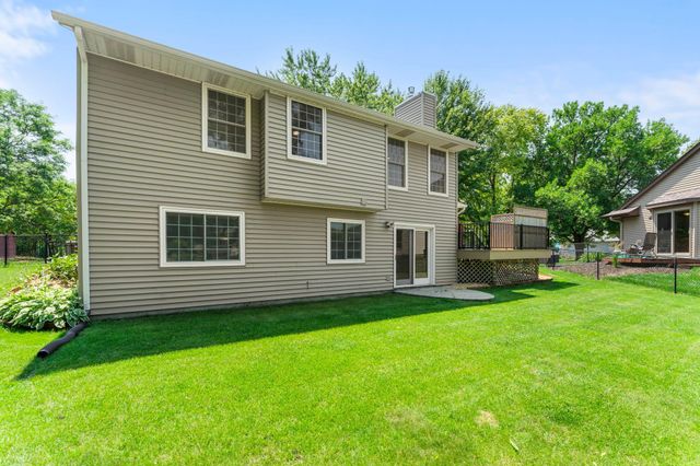 6522 Gray Fox Curve, Chanhassen, MN 55317