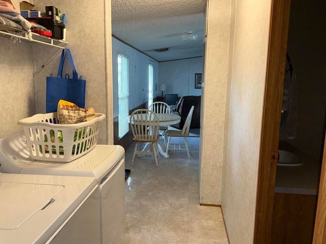 3268 E Rd Trlr 90, Clifton, CO 81520