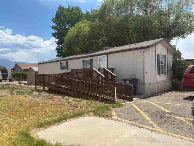 3268 E Rd Trlr 90, Clifton, CO 81520
