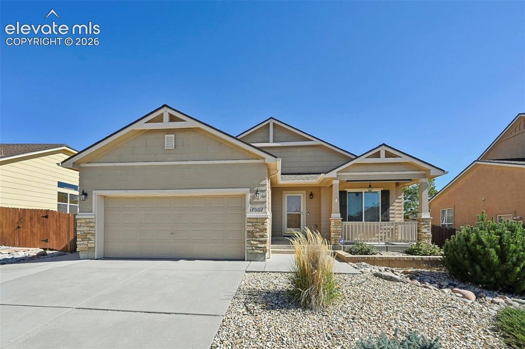 7557 Legend Hill Drive, Colorado Springs, CO 80923 — exterior