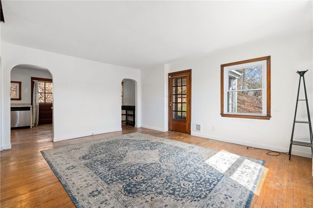 801 Maple Way, Oakmont, PA 15139