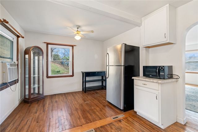 801 Maple Way, Oakmont, PA 15139