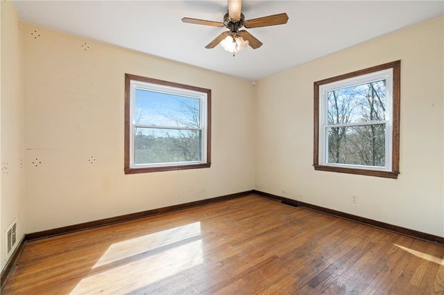 801 Maple Way, Oakmont, PA 15139