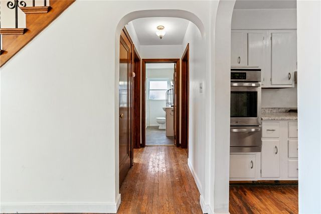 801 Maple Way, Oakmont, PA 15139