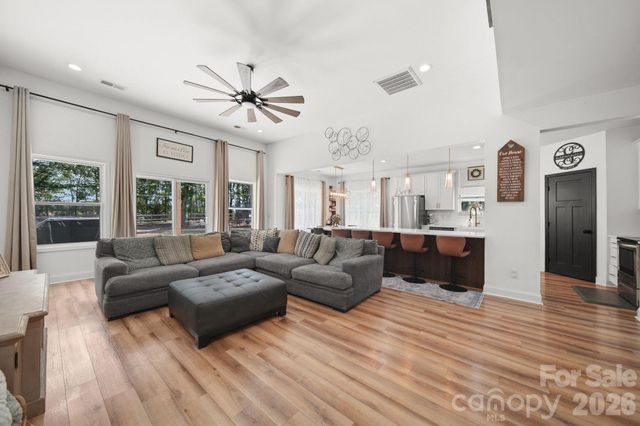 1812 Marshville Olive Branch Road, Marshville, NC 28103