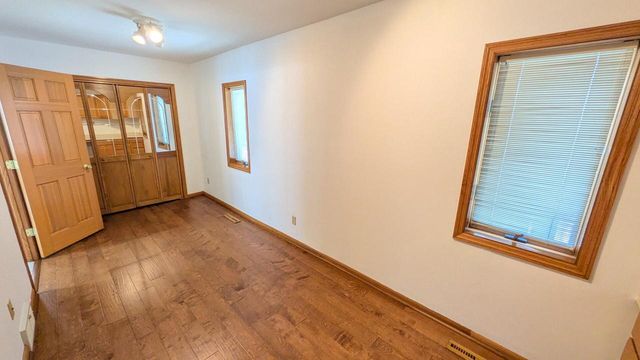 1953 S 23rd STREET, Milwaukee, WI 53204